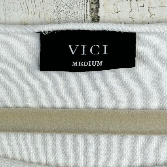 Vici Ciao Oversized Fit sweatshirt size medium - Picture 6 of 11